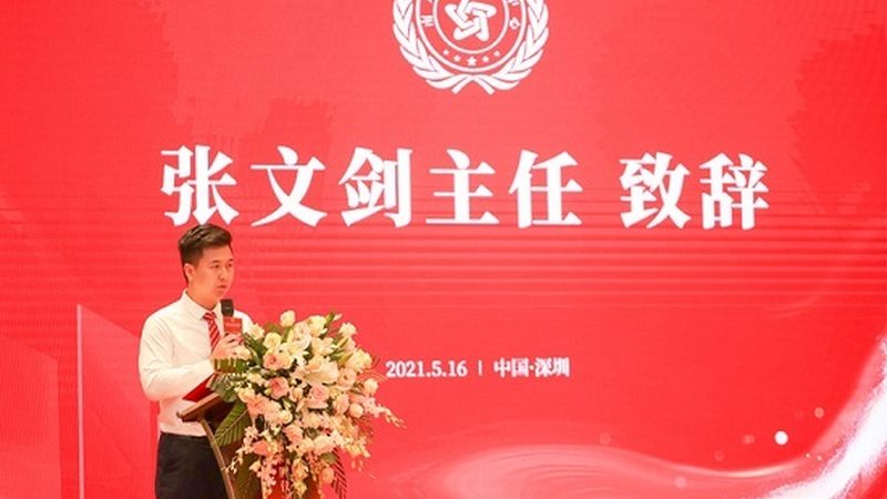 目前市场上的三维动画制作软件大致可以分为以下几类：